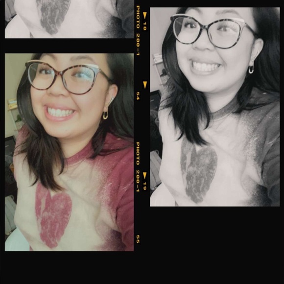 My Info Here. Closet Info’s Next Door ➔ - Picture 9 of 12